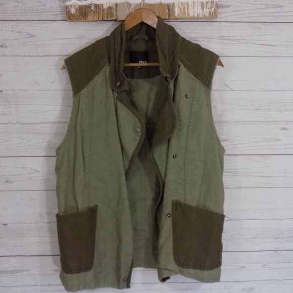 Wilfred Free Aritzia LINN Cargo Army Vest  Sz S - Picture 2 of 8